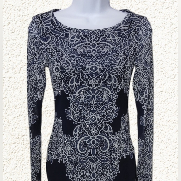 INC INTERNATIONAL CONCEPTS SEMI SHEER NYLON TOP-SMALL-FLORAL RHINESTONE - Picture 1 of 11